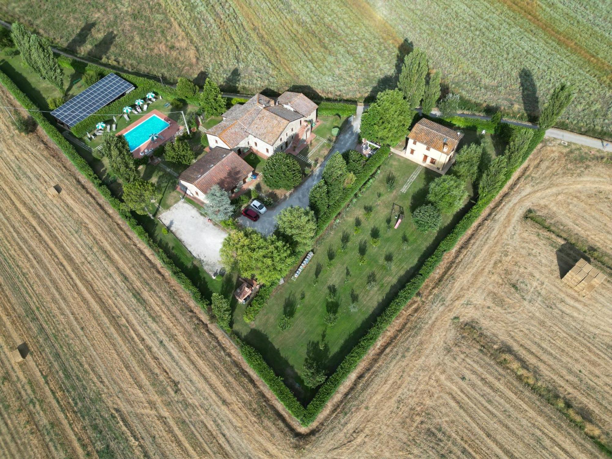 维奇欧葛拉娜优住宅酒店 马焦内 外观 照片
